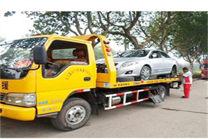 永吉附近24小时汽车拖车服务热线